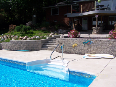 construction service for homes and businesses